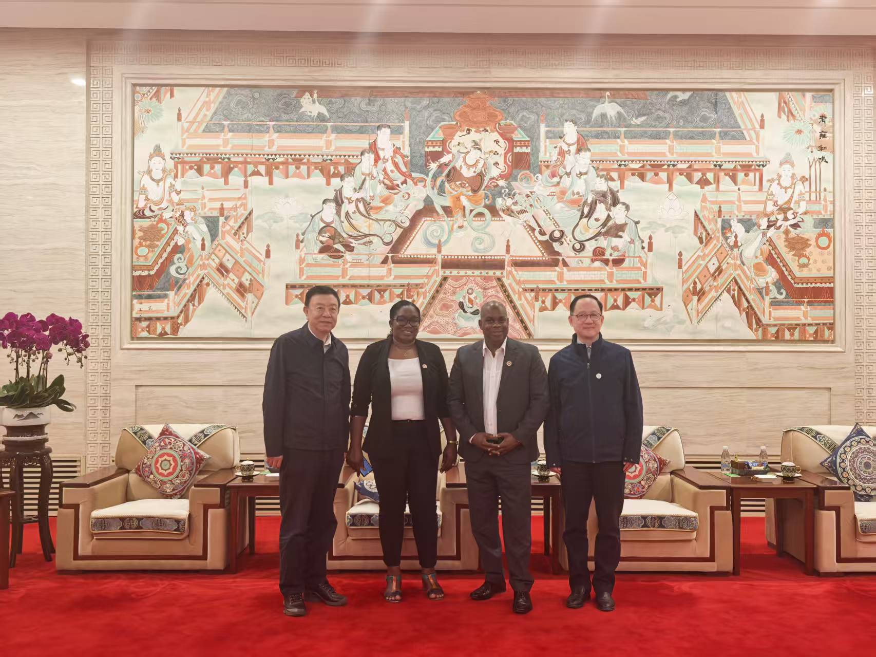 1758683736495612.jpg 微信图片_20250924111222.jpg