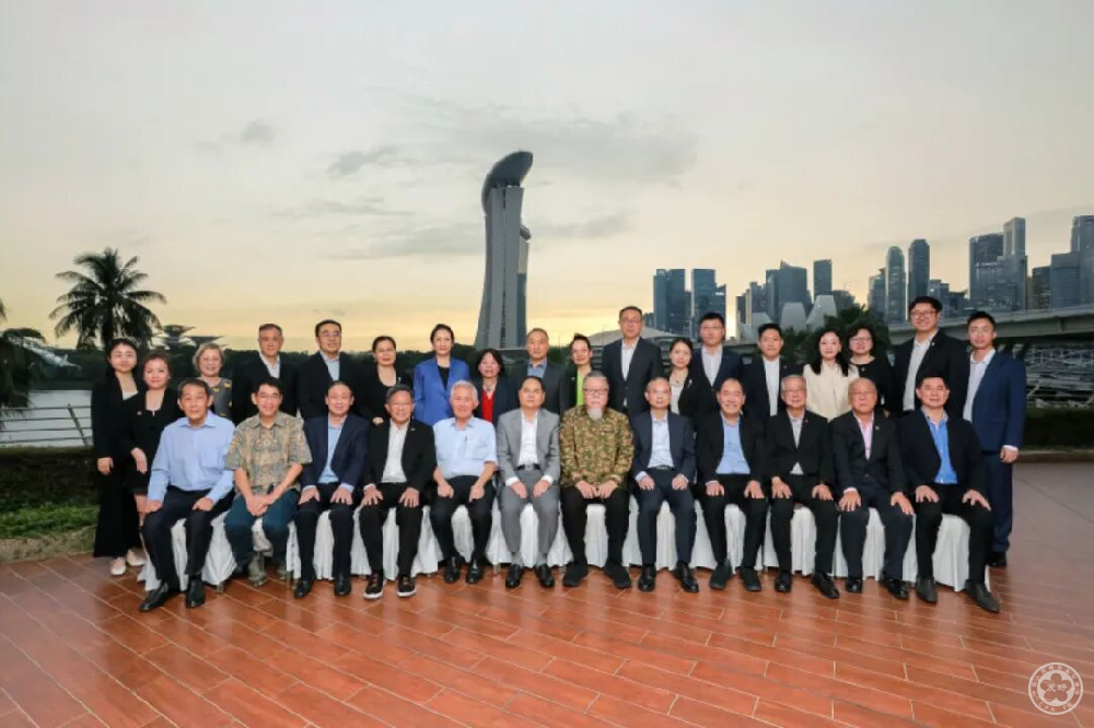 President Yang Wanming Makes a Friendly Visit to Singapore and Maldives